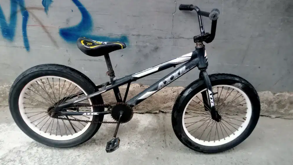 Sepeda BMX AXXIL ban jumbo Ukuran 20 rem torpedo