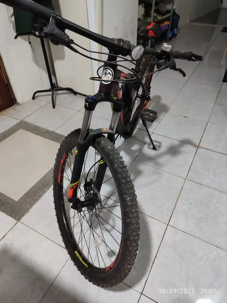 Dijual sepeda MTB POLYGON PREMIER 5.