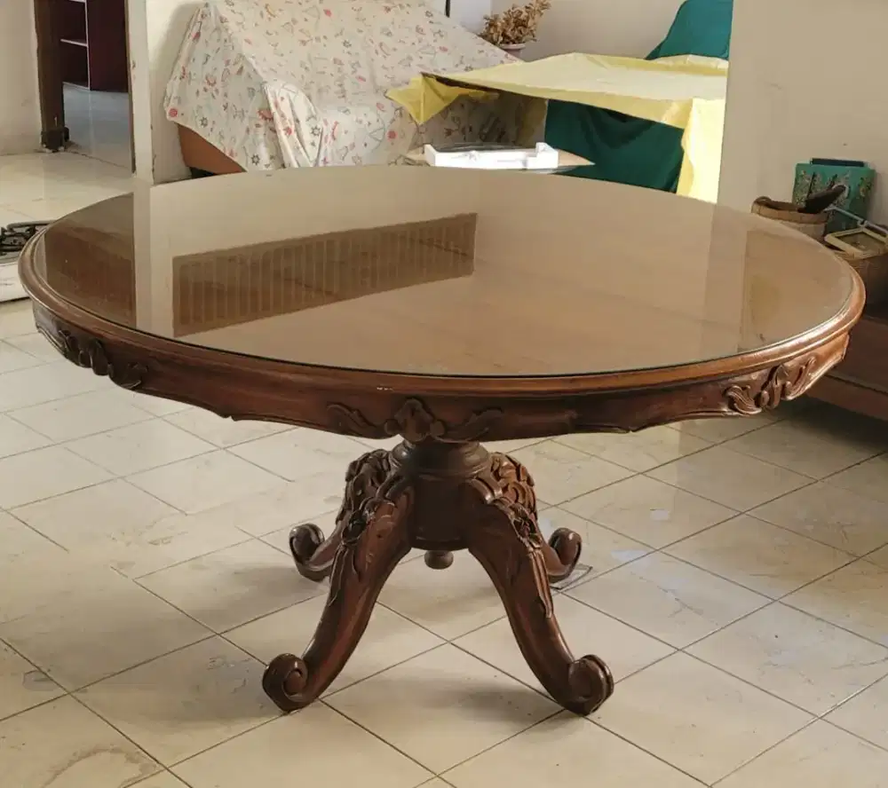 Meja bundar jati lapis kaca