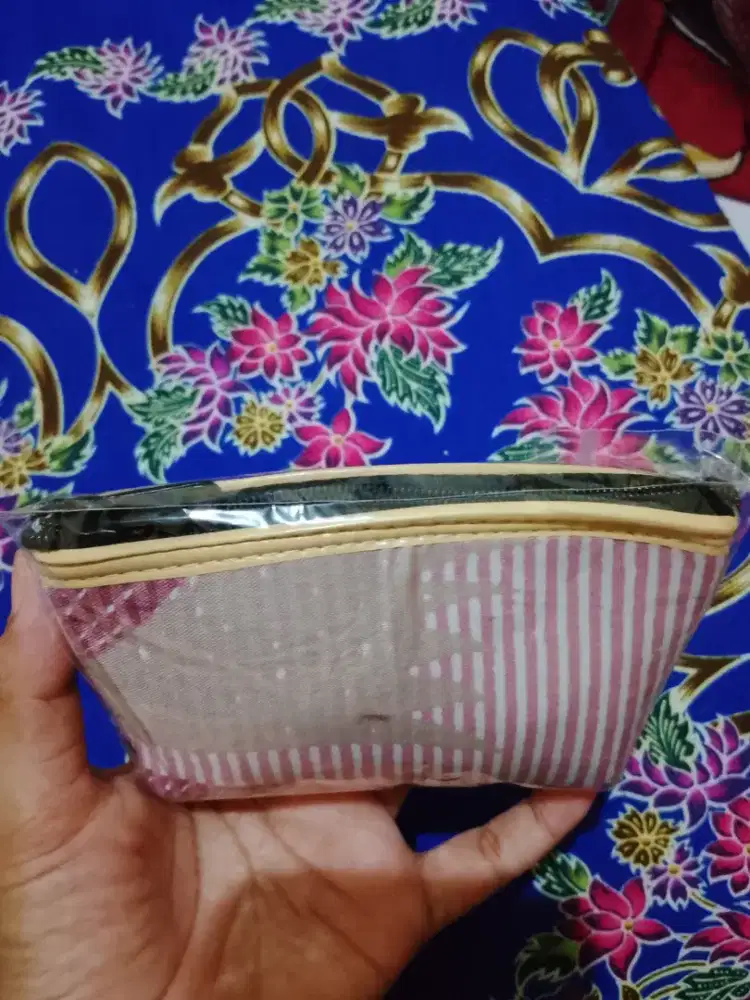 Dijual cepat dompet mini bisa untuk souvenir nikahan & uang koin