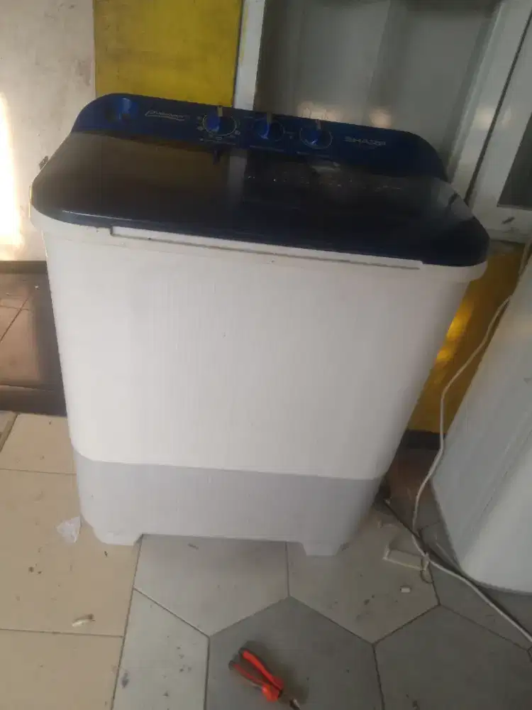 Mesin cuci 2 tabung