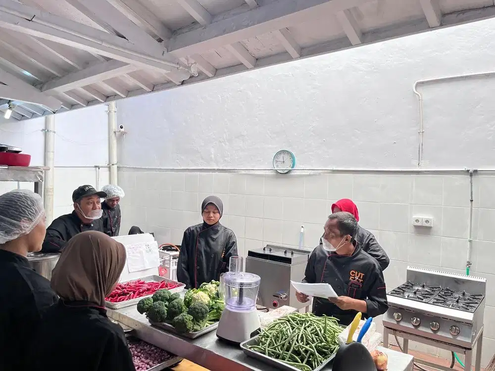 Lowongan Cook Catering