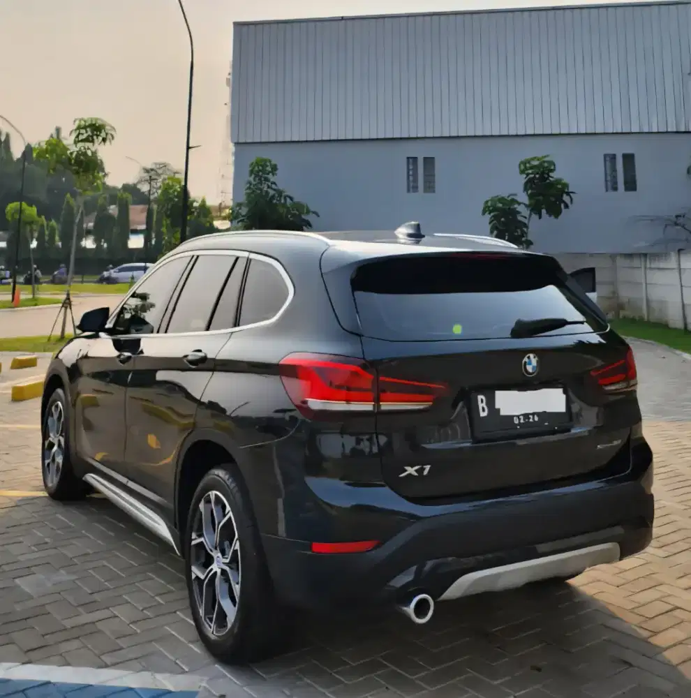 MURAH CASH. BMW X1 Sunroof 2021 sdrive18i xline 2020 f48