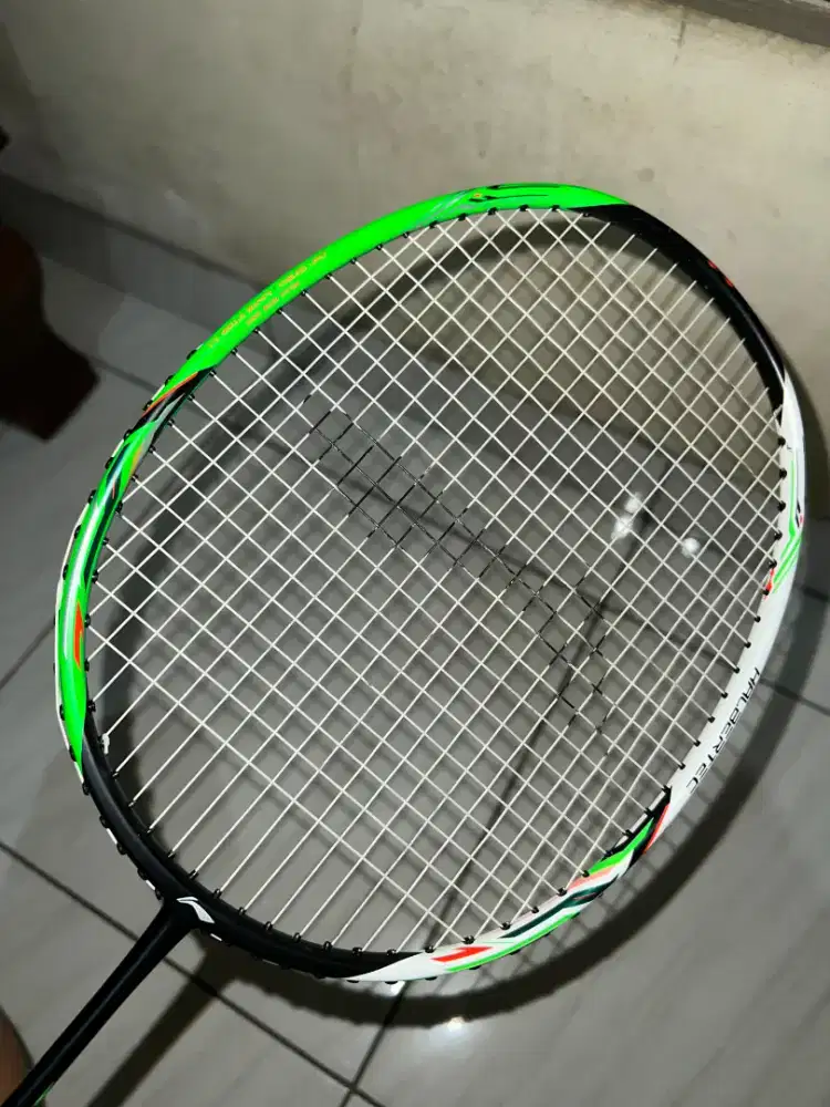 raket badminton lining halbertec 3000