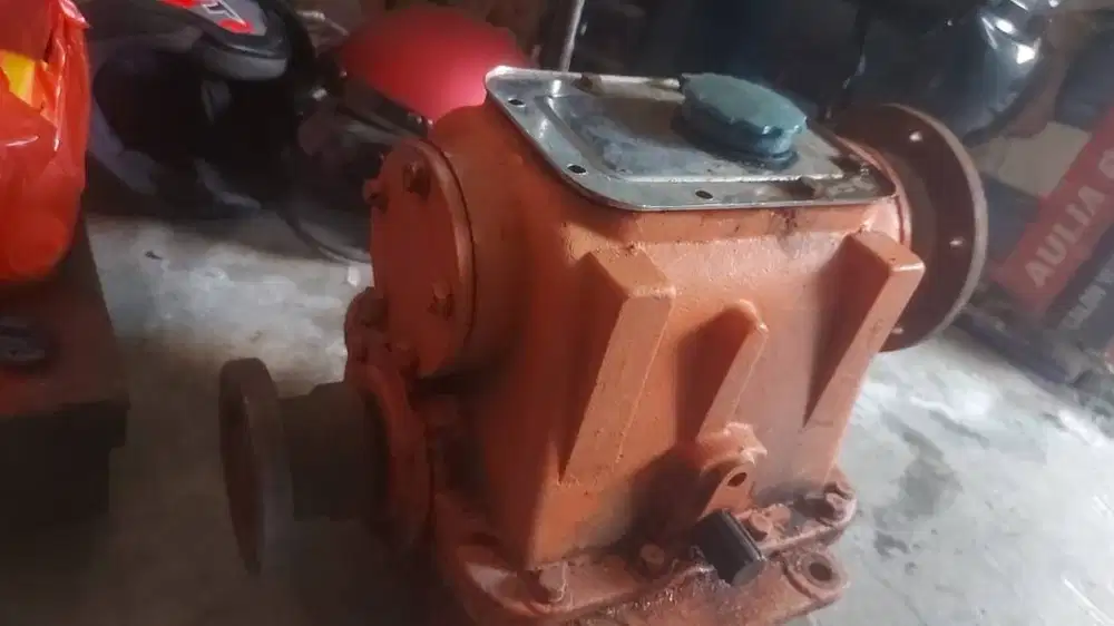 Gearbox Perahu boat Merk Advance Kondisi baru belum pernah pake