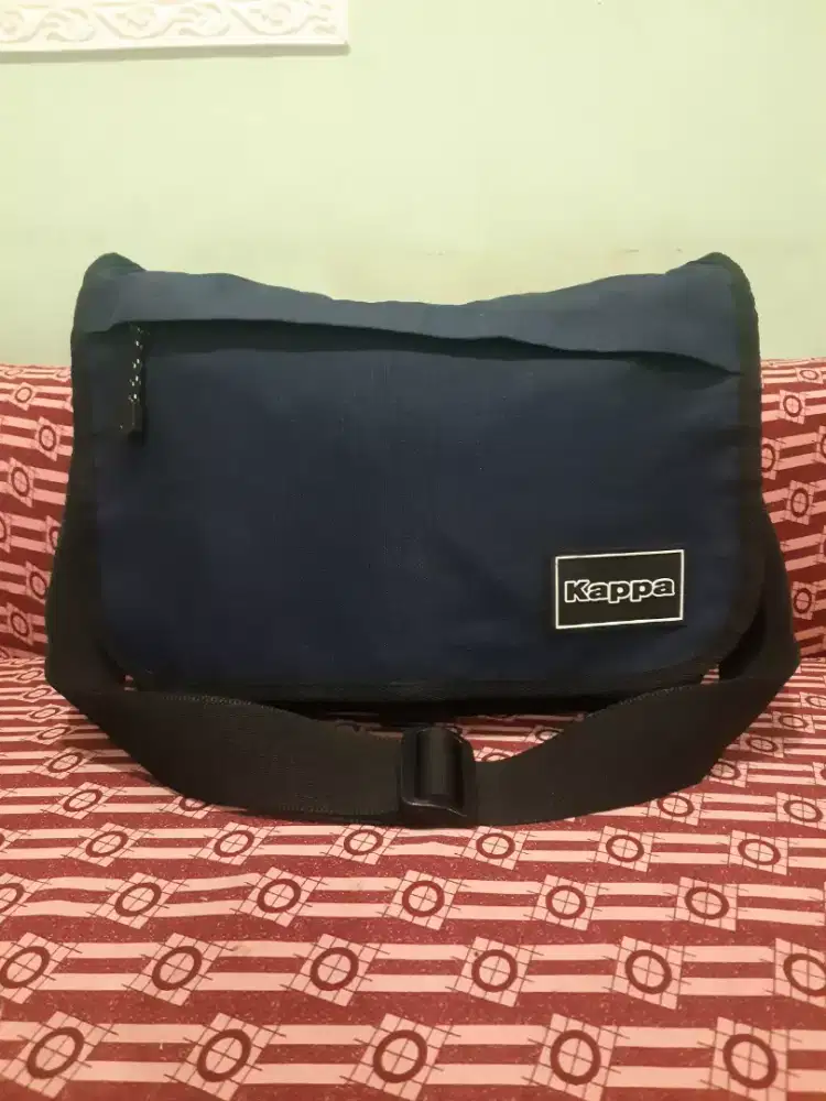 Messenger bag/tas slempang kerja/kuliah kappa preloved tjap karoeng