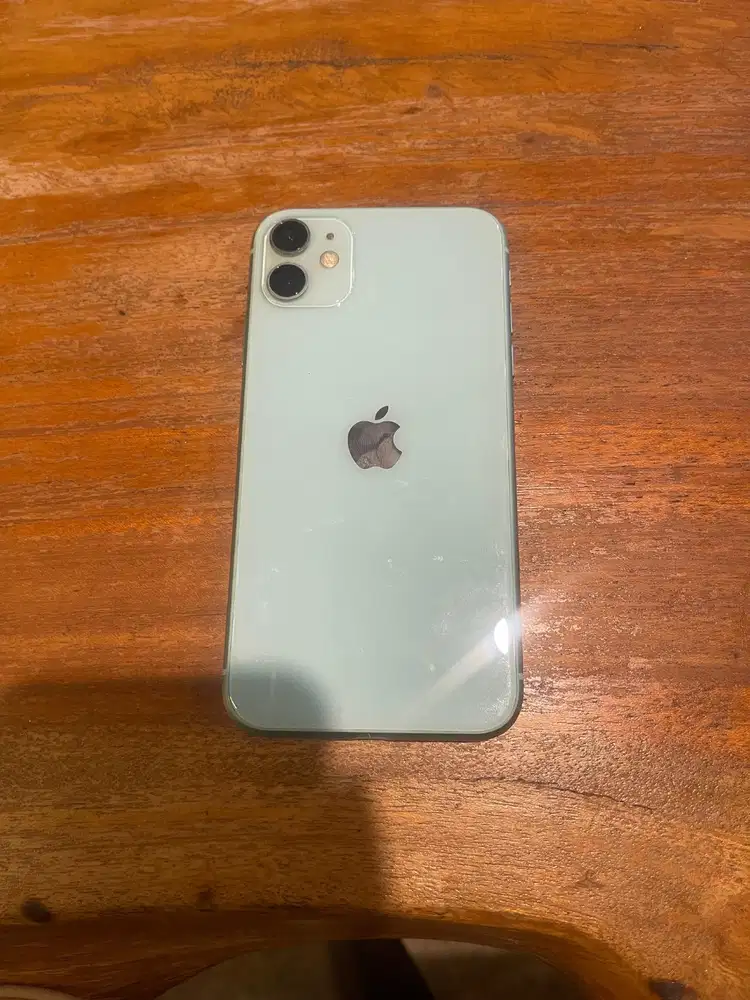 Iphone 11 grey bekas