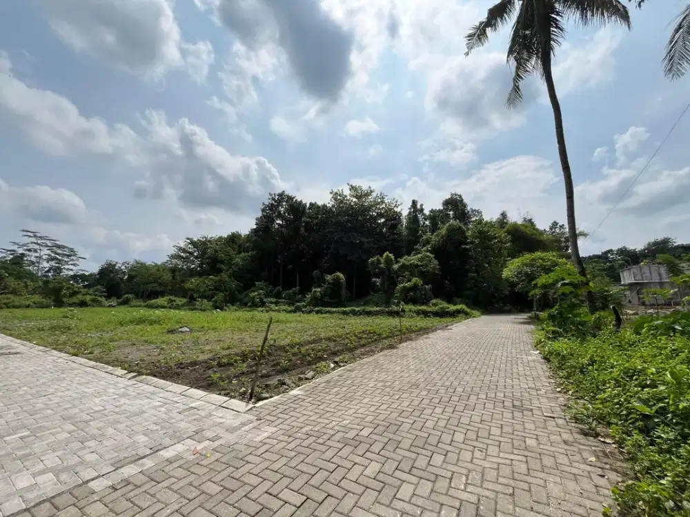 Tanah di Jalan Kaliurang KM 14 2 Menit Kampus UII