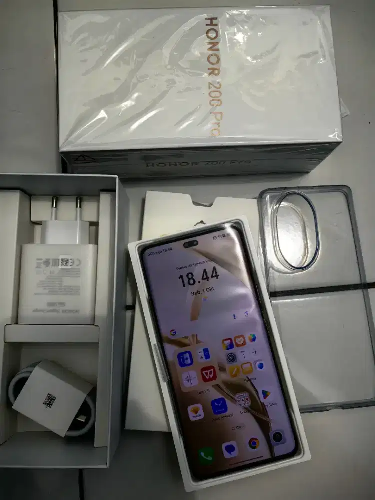 Honor 200 Pro 5G 12/512Gb like new bisa Tt