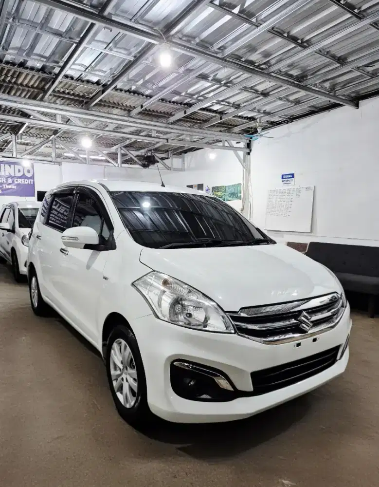 Ertiga GX a/t 2016 Dp 4 jt Ang 3,6