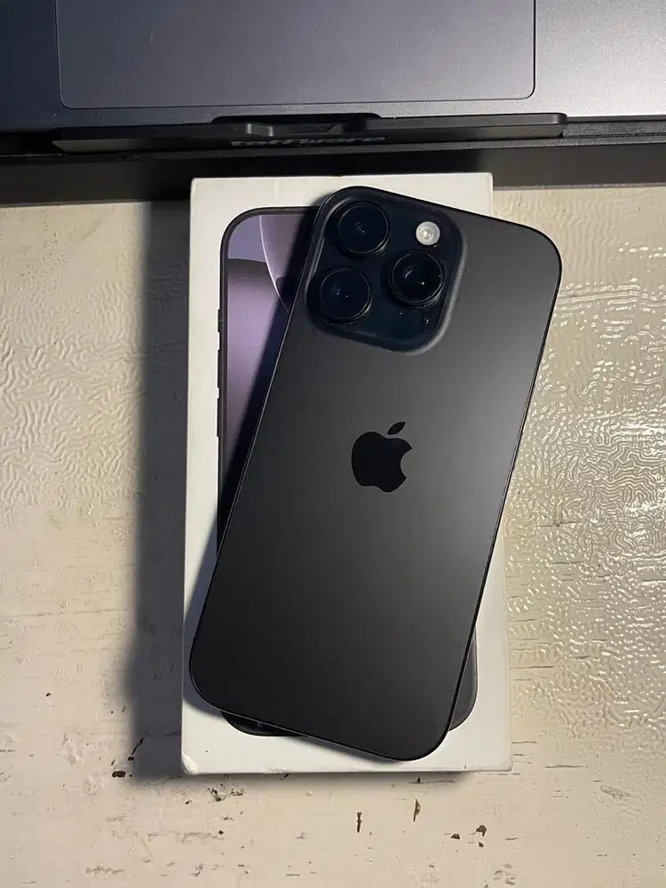 Iphone 16 pro 256gb inter (E-SIM only) All operator Black titanium