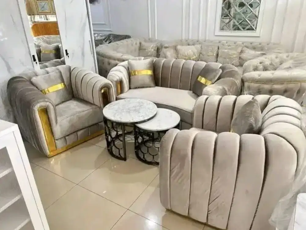 Combed sofa type 211