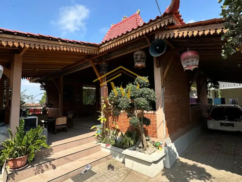 RUMAH DAN JOGLO FULL JATI, DEKAT KOPI KLOTOK UTARA NGAGLIK