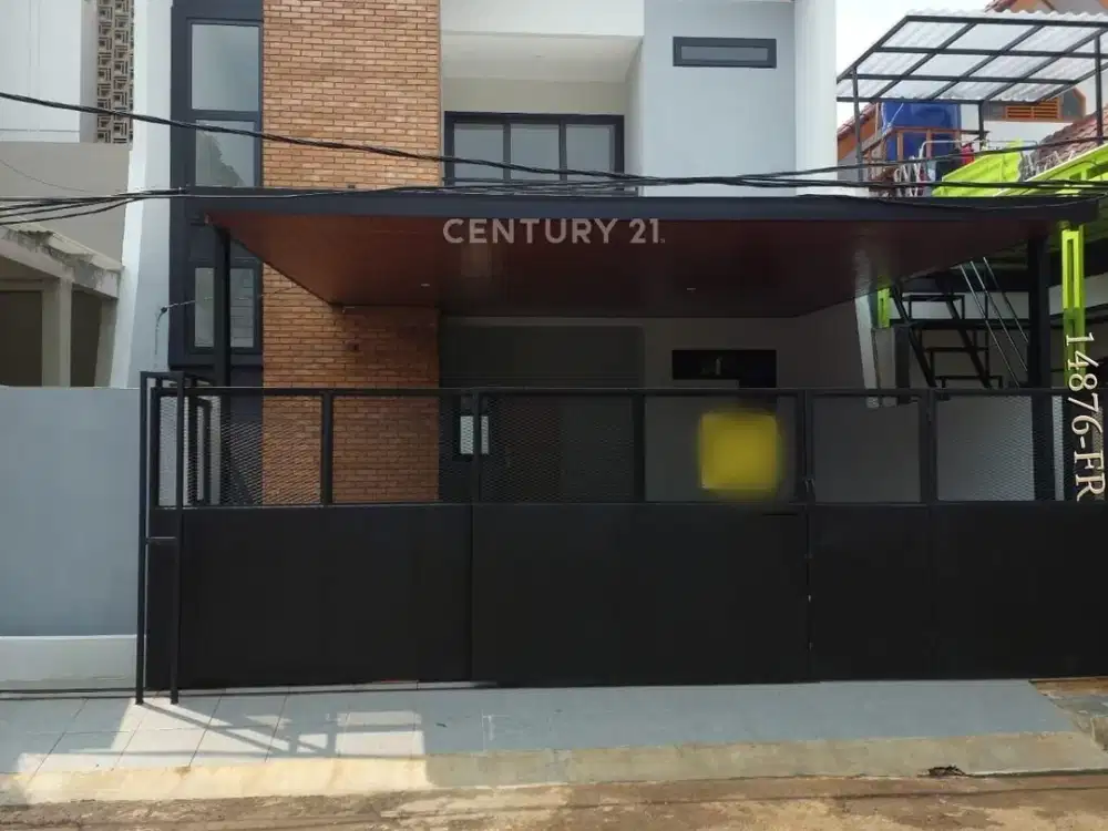 Dijual Rumah Brand New Dalam Cluster Depan Taman Di Graha Raya