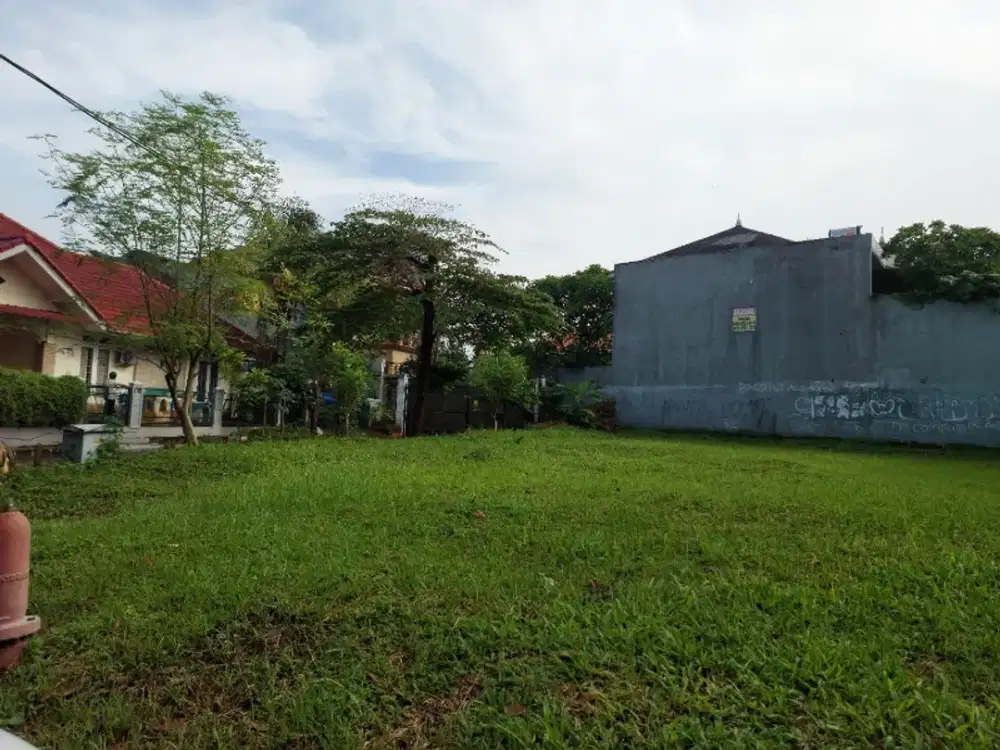 Kavling hook pinggir jalan Cut Nyak Dien Bintaro Jaya