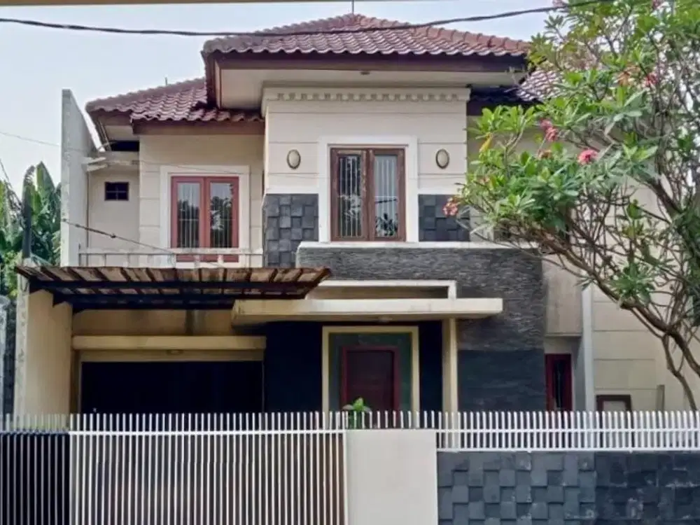 Rumah Senayan Bintaro luas dan murah lingkungan nyaman,  jarang ada