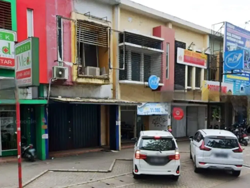Ruko 2 lantai Graha Raya jl. Boulevard strategis murah