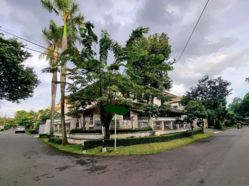 Bintaro sektor 1 Jaksel. rumah hook tanah luas sangat murah