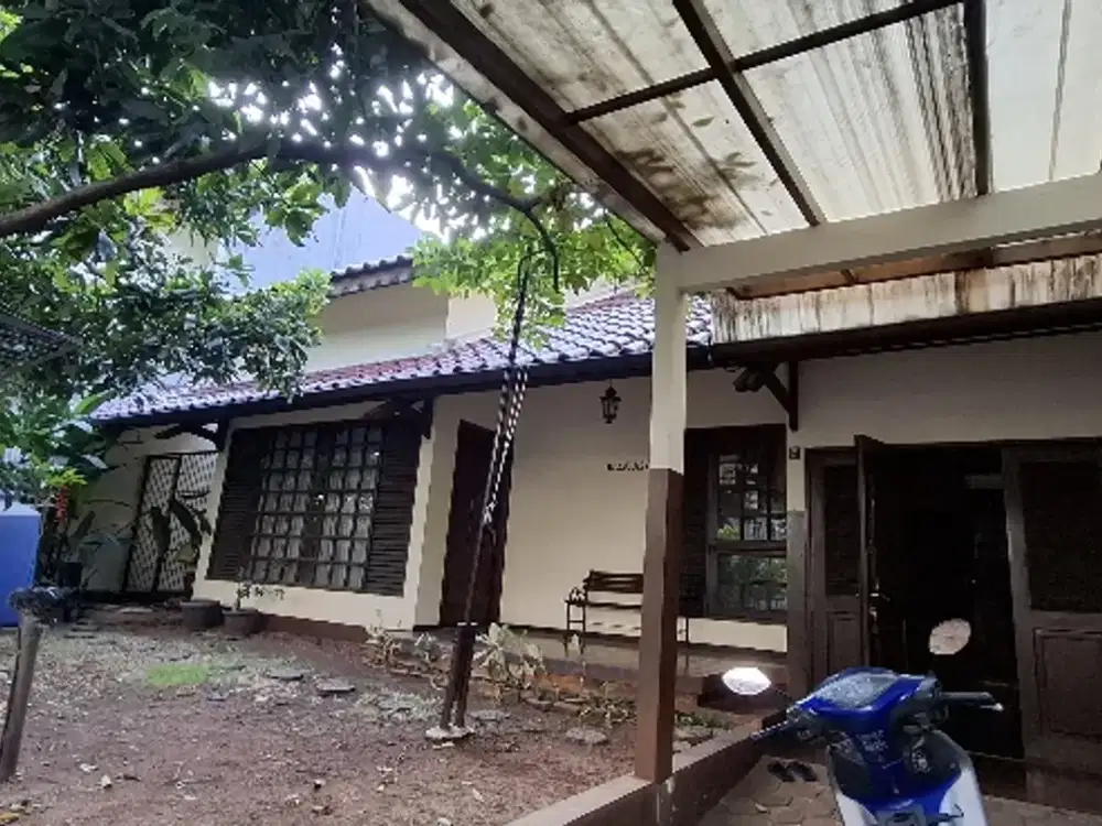 Rumah Bintaro Jaya Sektor 1 Jakarta Selatan tanah luas