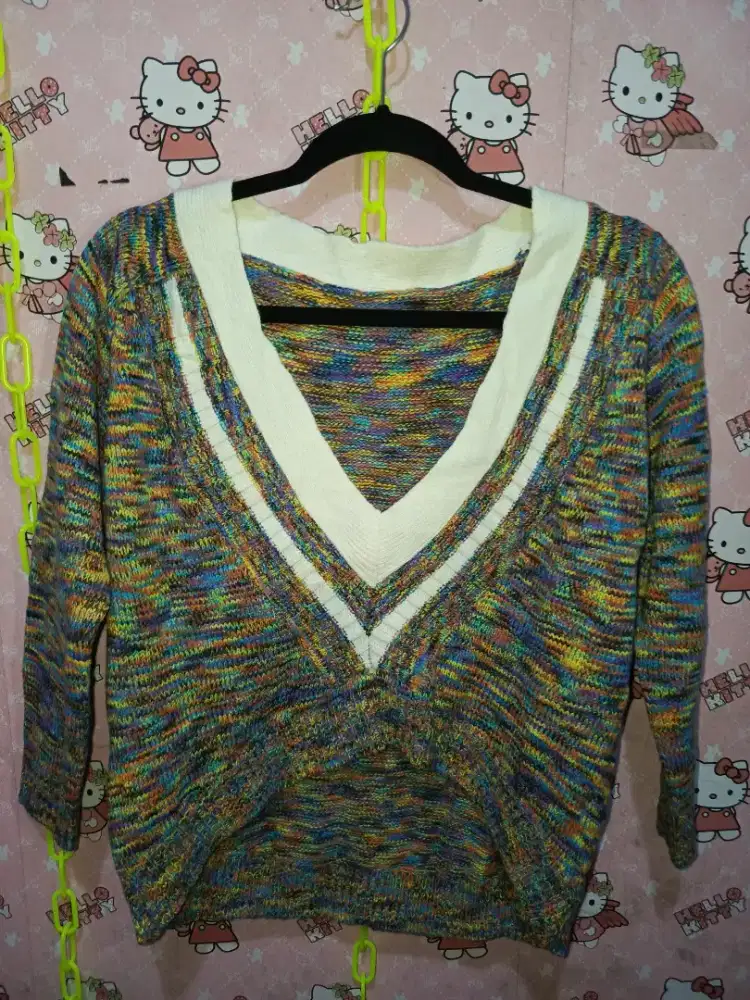 Baju Atasan rajut Rainbow