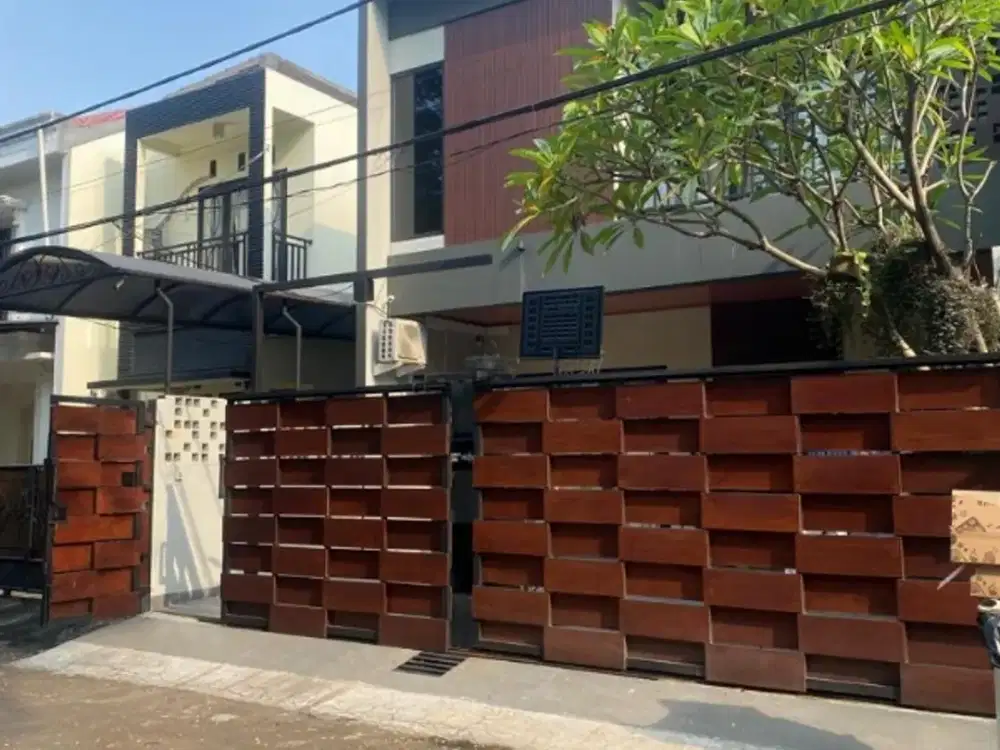 Cluster Acasia Pesanggrahan Jaksel, rumah siap huni murah strategis