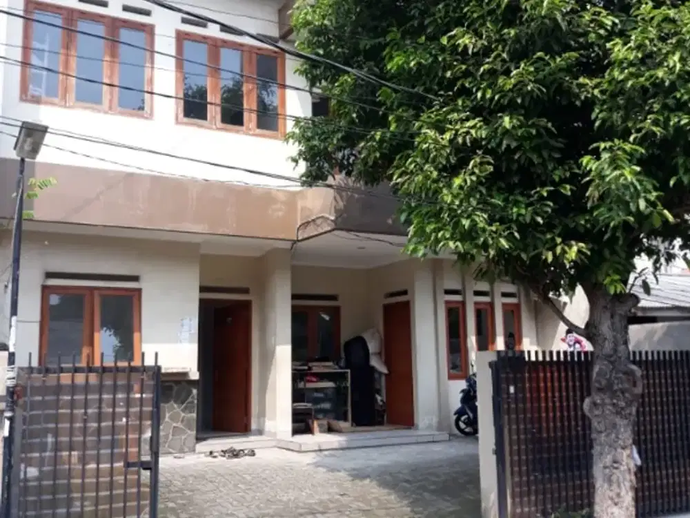 Rumah 2 lantai kokoh tanah luas dan murah strategis dekat STAN