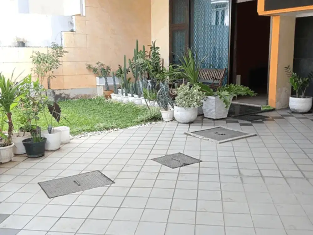 Rumah 2 Lantai Dalam Komplek Di Cakung Jakarta Timur S8693