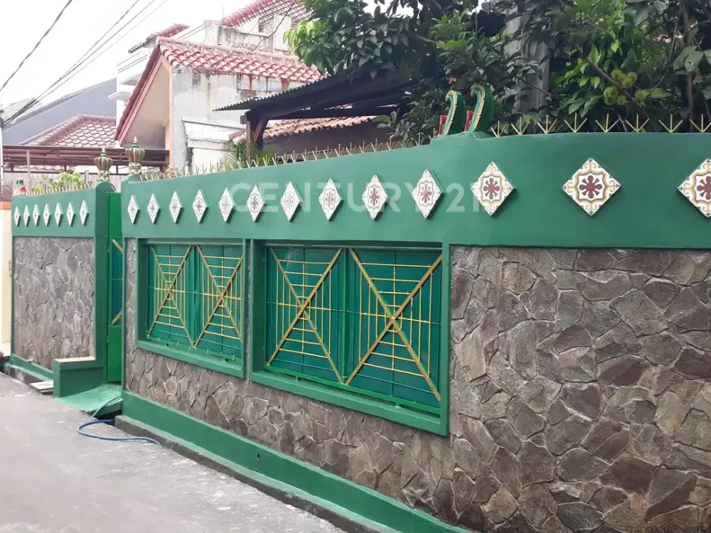 Rumah Hoek Lingkungan Asri Dan Nyaman Di Cipayung Jak Tim S8709