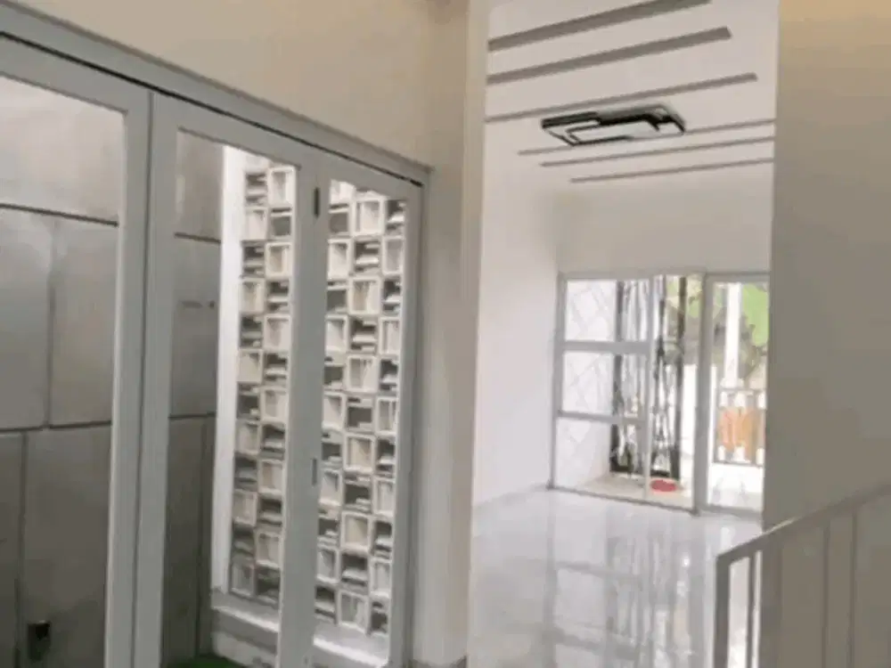 Rumah 2 Lantai Di Komplek Billymoon Pondok Kelapa S7792
