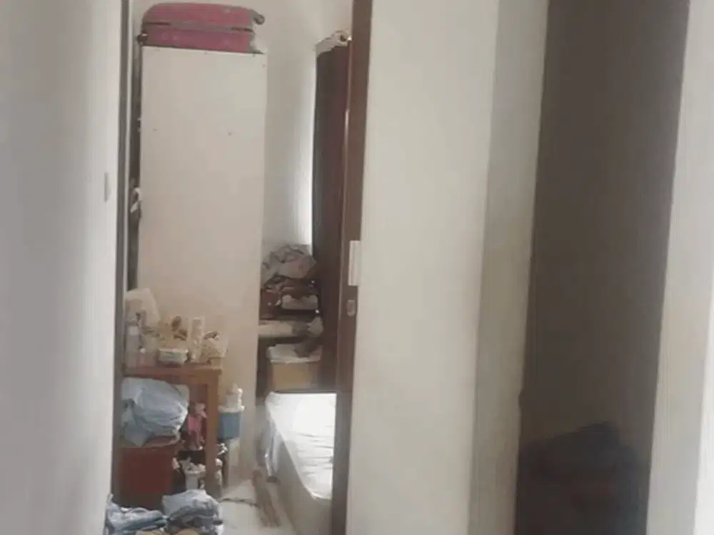 Rumah 2 Lantai Dekat Tol Dalam Kota Di Komplek Billymoon S7793