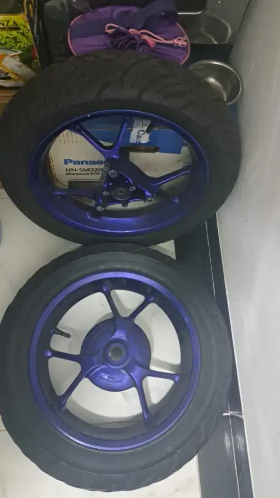 Jual velg original aerox