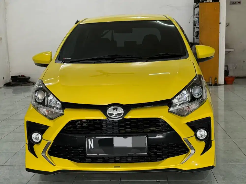 Toyota Agya GR 2022 Matic Kuning Ciamik