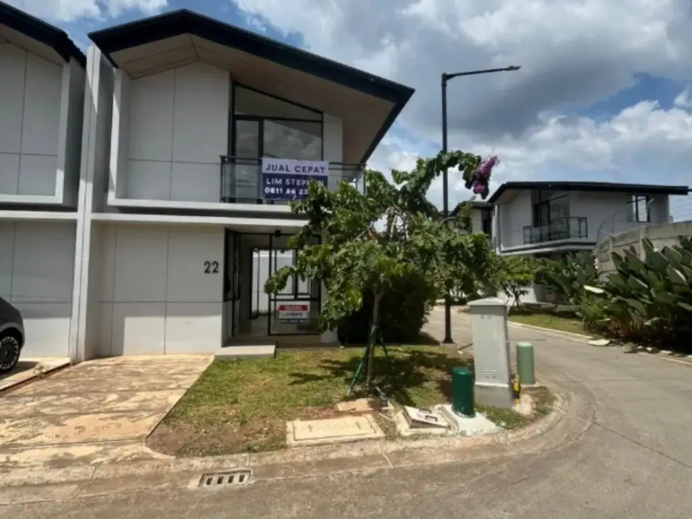 Rumah Cantik Dan Termurah Posisi Hook Kawasan Lippo