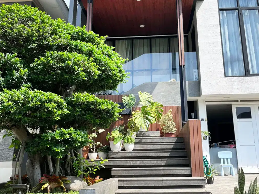Rumah Full Interior 3 Lantai di Cluster Sutera Feronia Alam Sutera