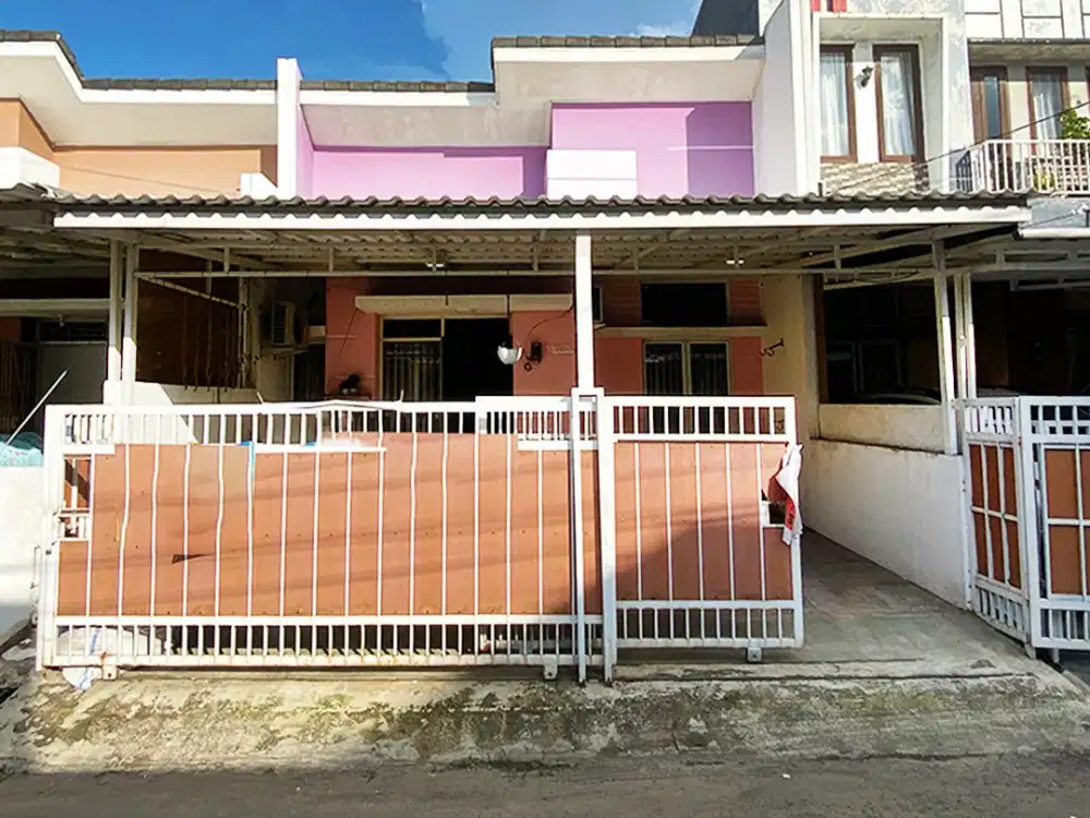 Rumah 3 Kamar Tidur Strategis di Serpong dekat Tol Jelupang Tangerang