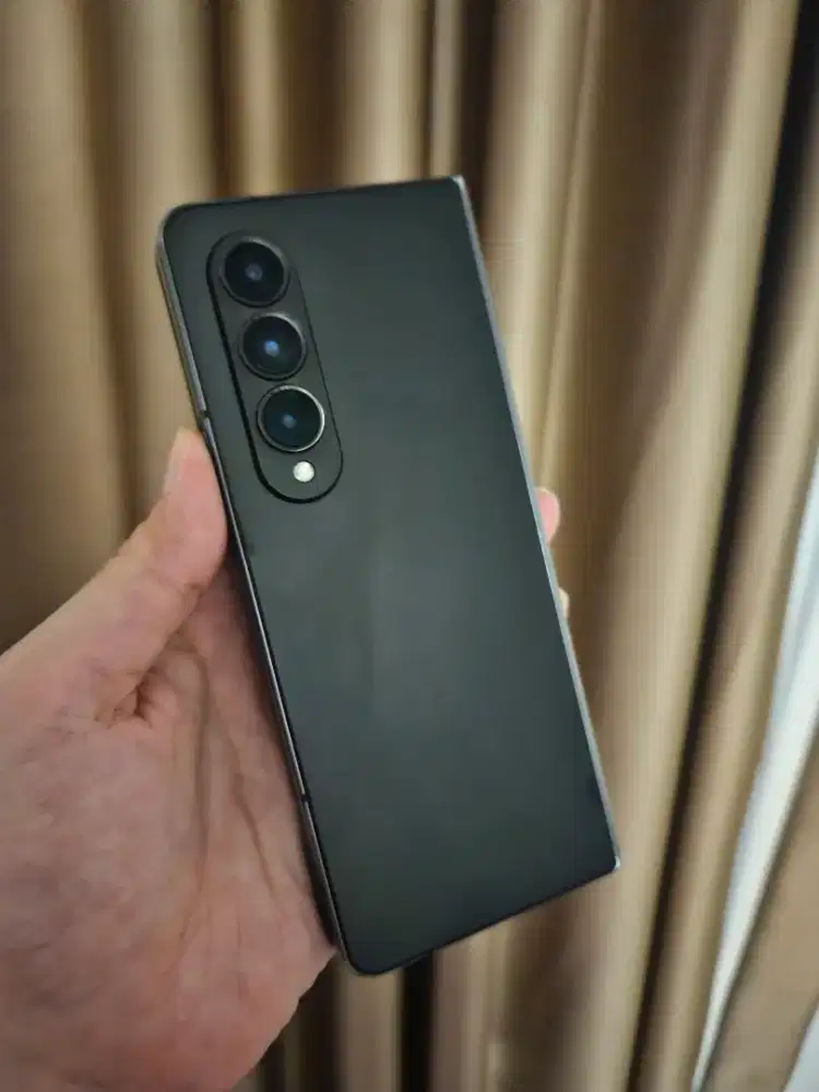 Samsung z FOLD 4 SEIN resmi 12 / 1tera lengkapp