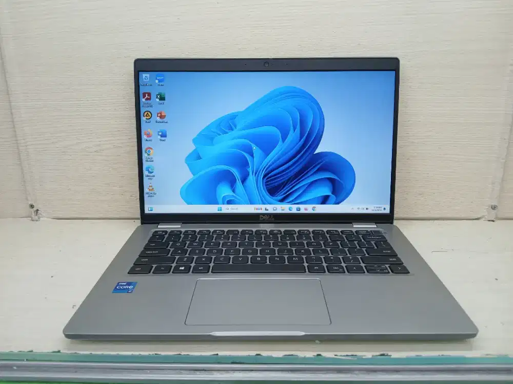 Dell latitude 5420 intel core i7-1135g7 8/256