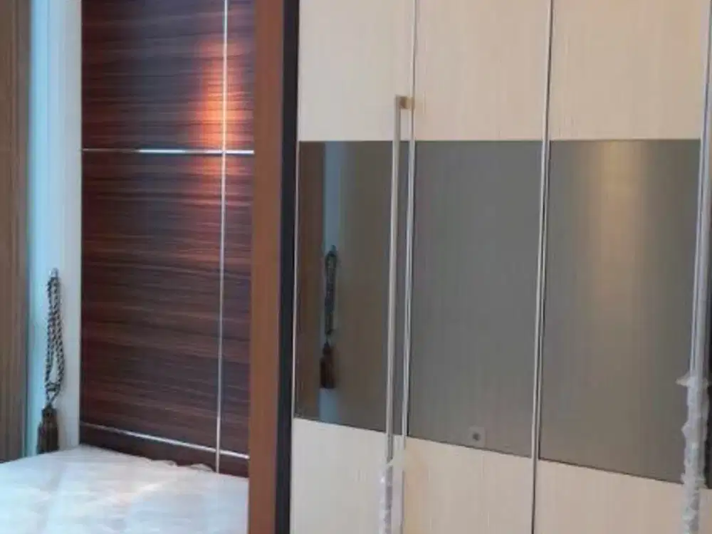APARTMENT THE VIA VUE CIPUTRA WOLRD
