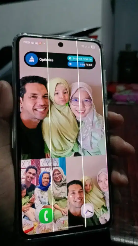 LCD SAMSUNG S21 FE Garis 3