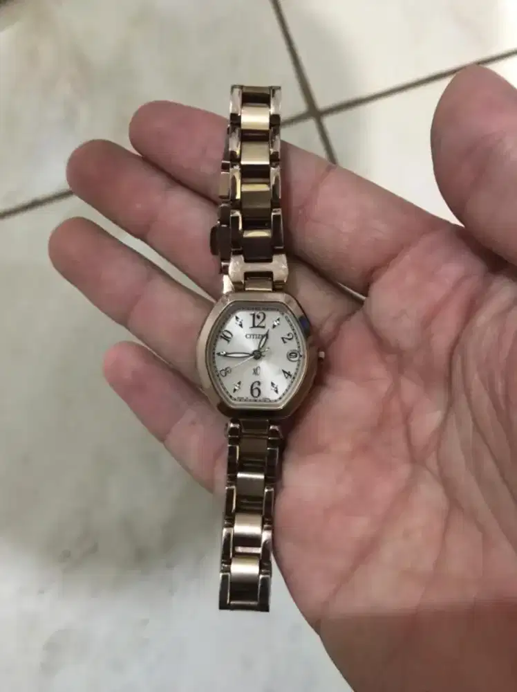 Jam tangan citizen eco drive