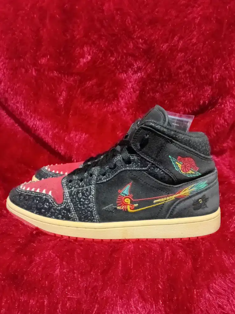 AIR JORDAN 1 RETRO MID SIEMPRE FAMILIA SIZE 42