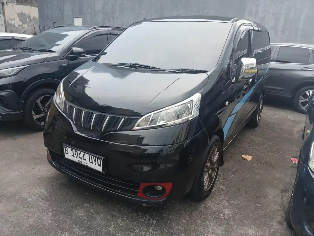 nissan evalia 2014