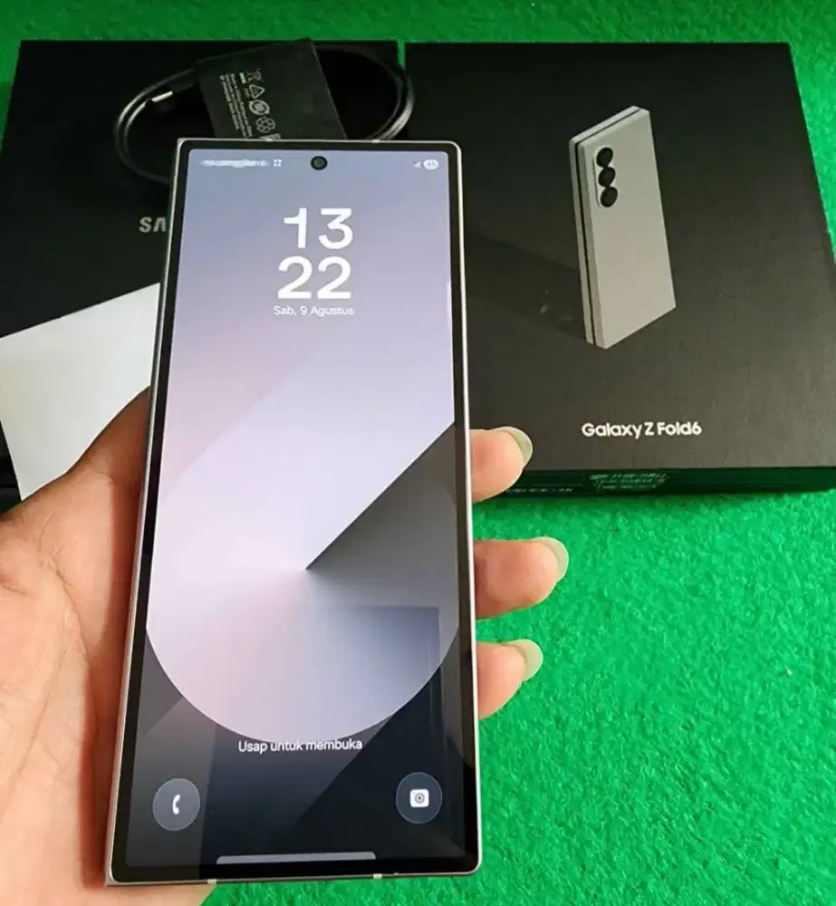 SAMSUNG Z FOLD 6 5G RAM 12/512 GB ORIGINAL SEIN NORML
TAMPILAN MEWAH