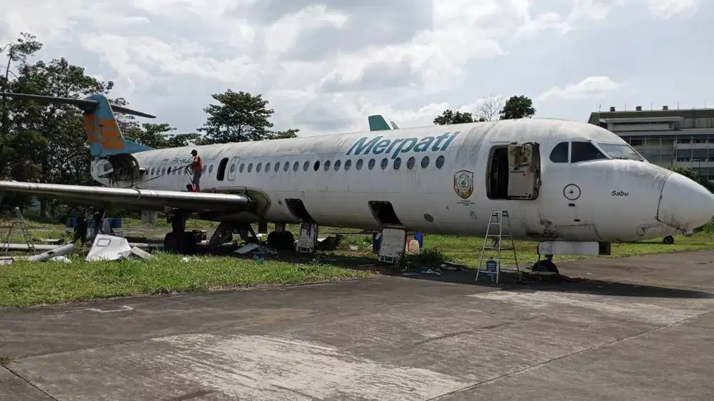 Badan Pesawat Terbang (Fuselage)