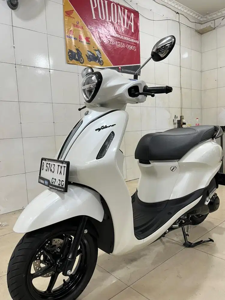 GRAND FILANO 2025 LOW KM 3rb PAJAK PNJNG 07-2026 GRESS MESIN OK GARING
