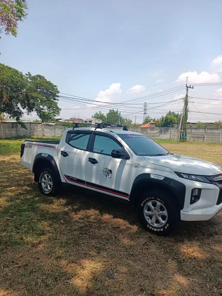 Mitsubishi Triton DC 4x4 pmk 2021