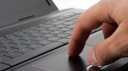 [Freelance WFH] Mengetik, pakai laptop/komputer dari rumah kamu
