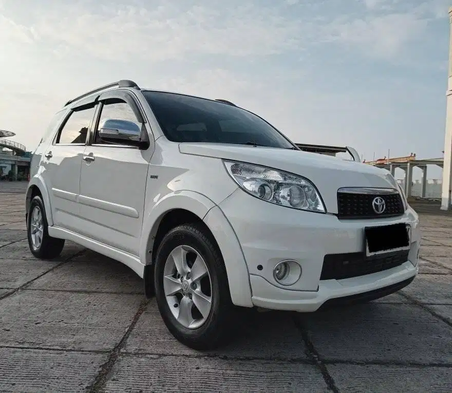 TDP 4 JT Toyota Rush S 2013