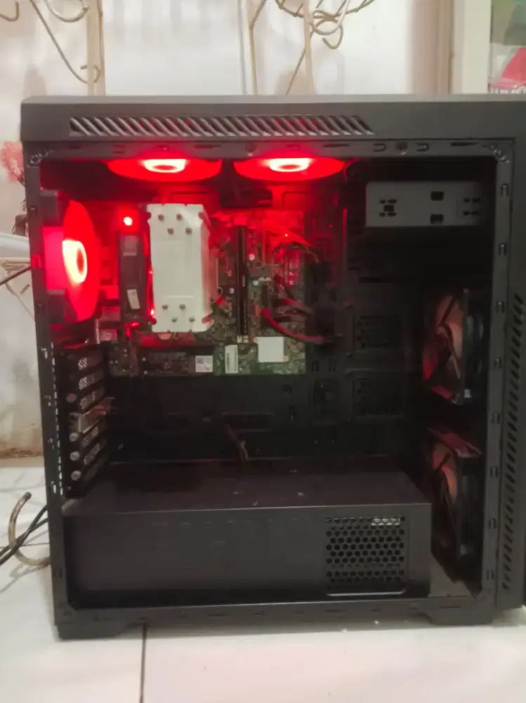 PC ONLY GAMING.