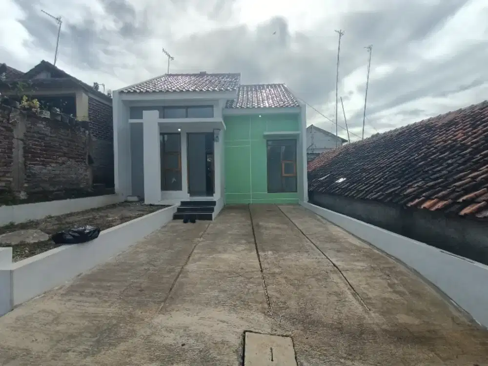 Rumah Siap Huni Pinggir jln Manjahbereum Cileunyi Bandung Timur
